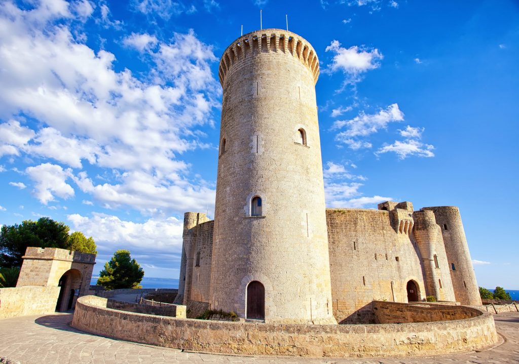 Unique things to do in Mallorca - Concert at Bellver castle